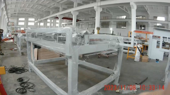 Beli Mesin Semi Otomatis Siklus Pendek Melamin Laminating Hot Press Untuk Polimer online manufacture