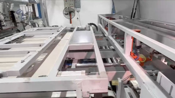 4X10 Siklus Pendek Melamin Impregnated Paper Laminating Hot Press Machine