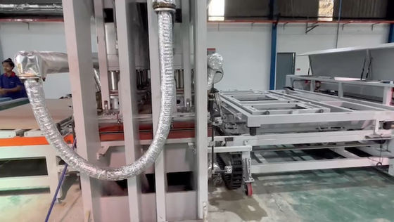 4X8 Mesin Cetak Panas Siklus Pendek Plywood Melamin Laminasi 1800 ton